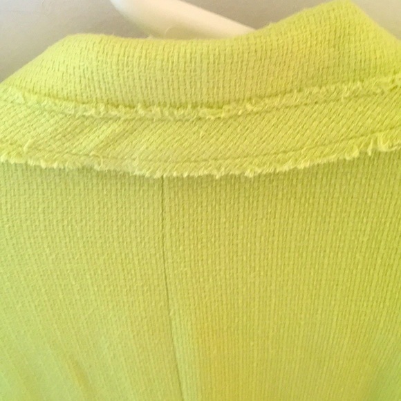 Brand: Nygard Collection. Size: 14 Colour: Light Green. Made of silk and rayon. - Picture 2 of 6